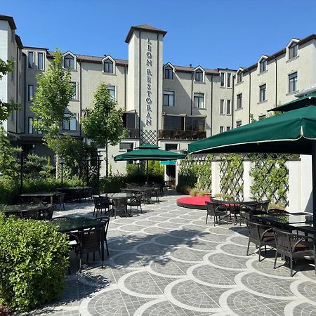 Leon Hotel Spa Гянджа Экстерьер фото