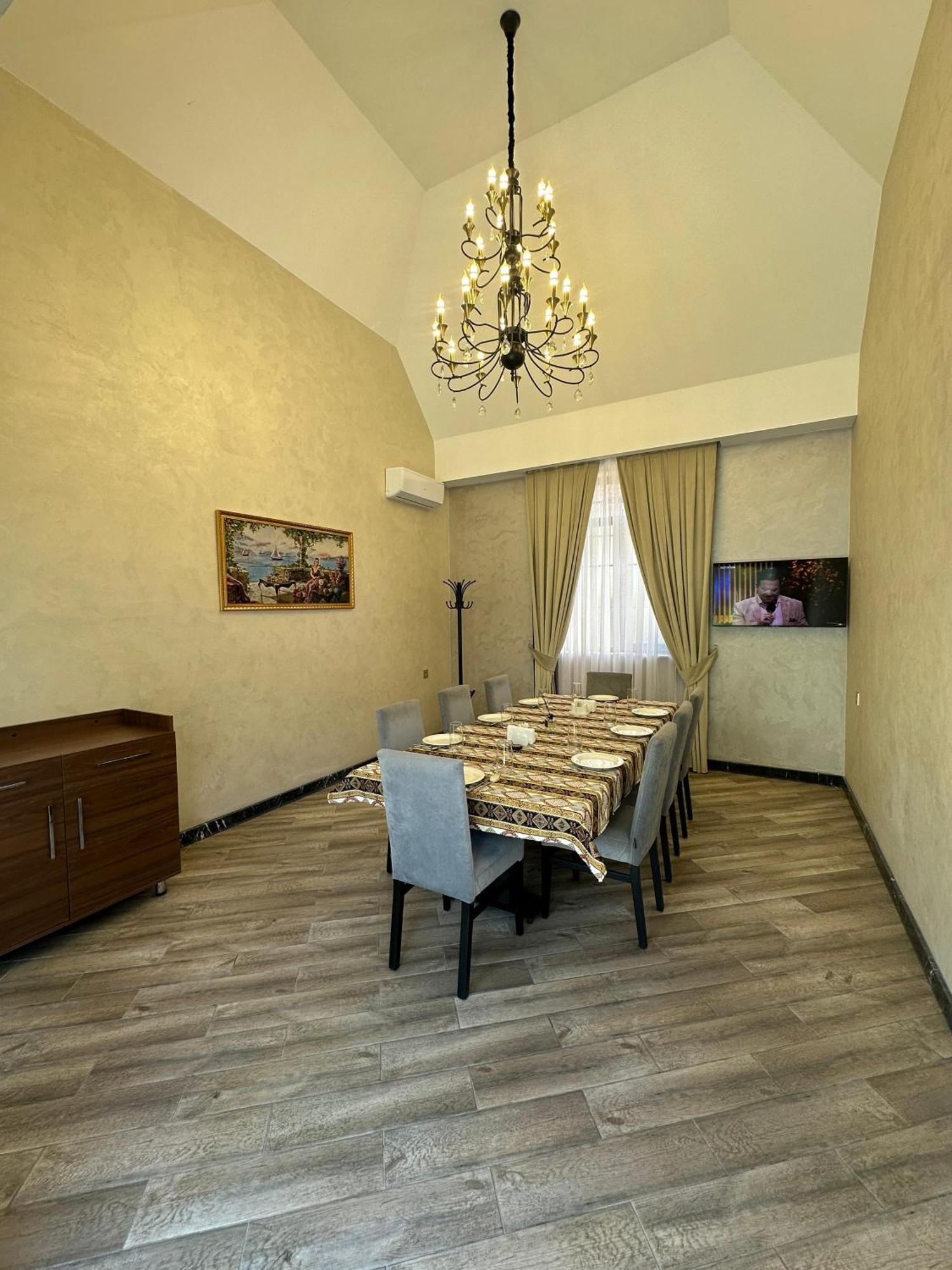 Leon Hotel Spa Гянджа Экстерьер фото